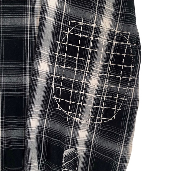 Distillery Plaid Pearl Snap Front Shirt Embellished Detail Unisex - Picture 8 of 12
